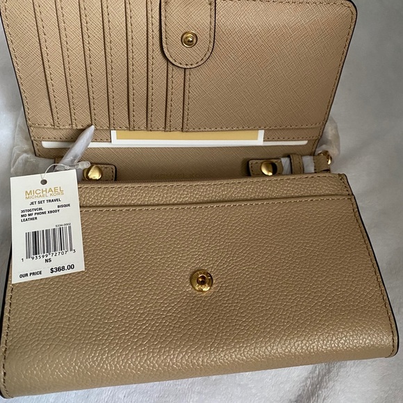 -SOLD- MK PHONE WALLET BAG - Picture 3 of 4